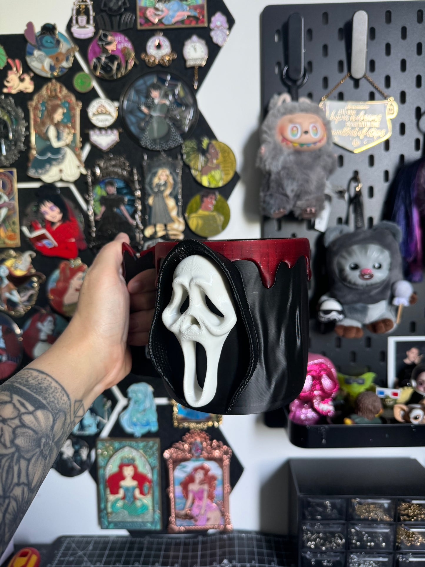 Ghosty Ice Cream Holder