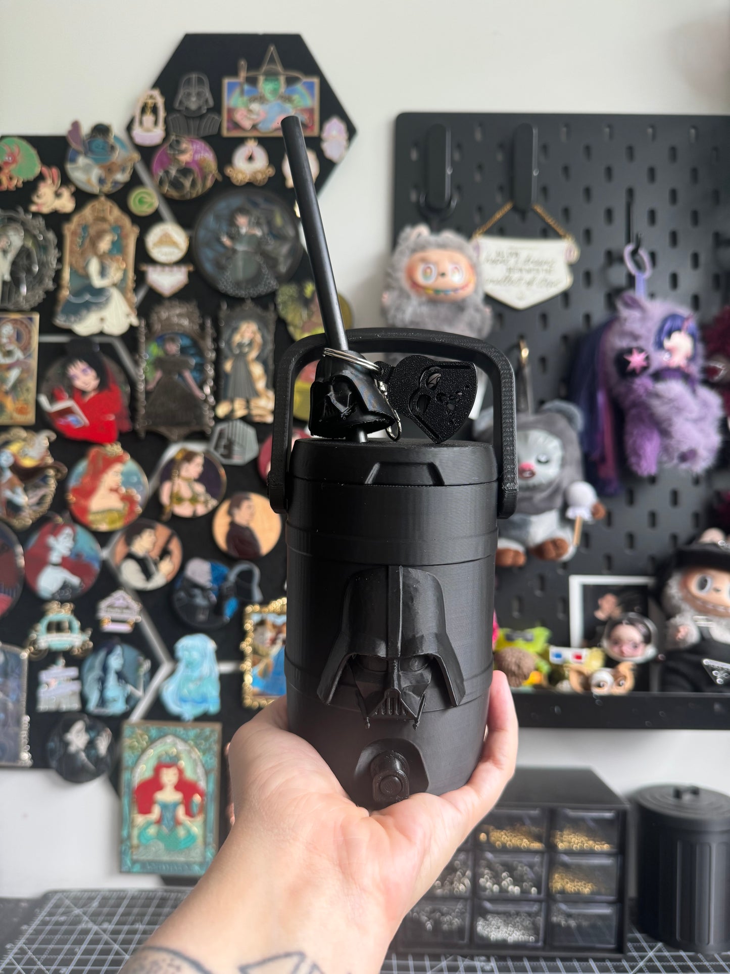The Dark Sith Lord Can Cooler