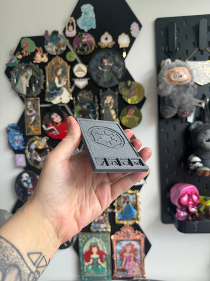 Imperial Credits Card Tap Holder