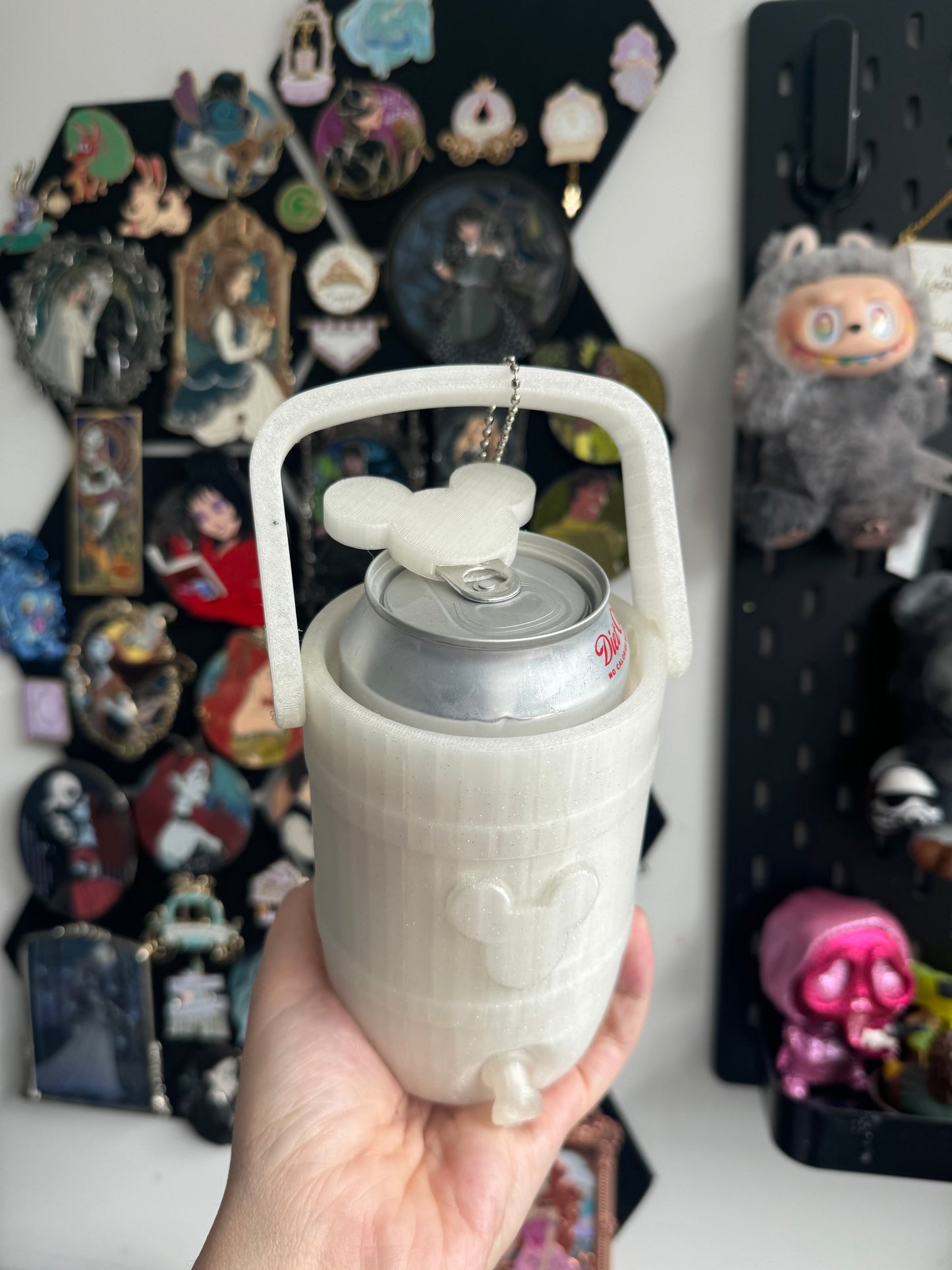 Glittery White Mouse Can Cooler